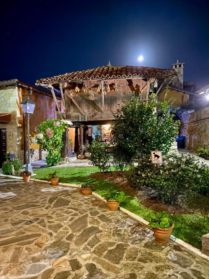 La Casina De La Arquera Villa Llanes Bagian luar foto