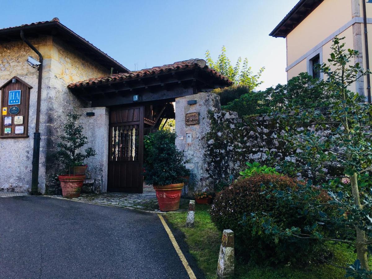 La Casina De La Arquera Villa Llanes Bagian luar foto